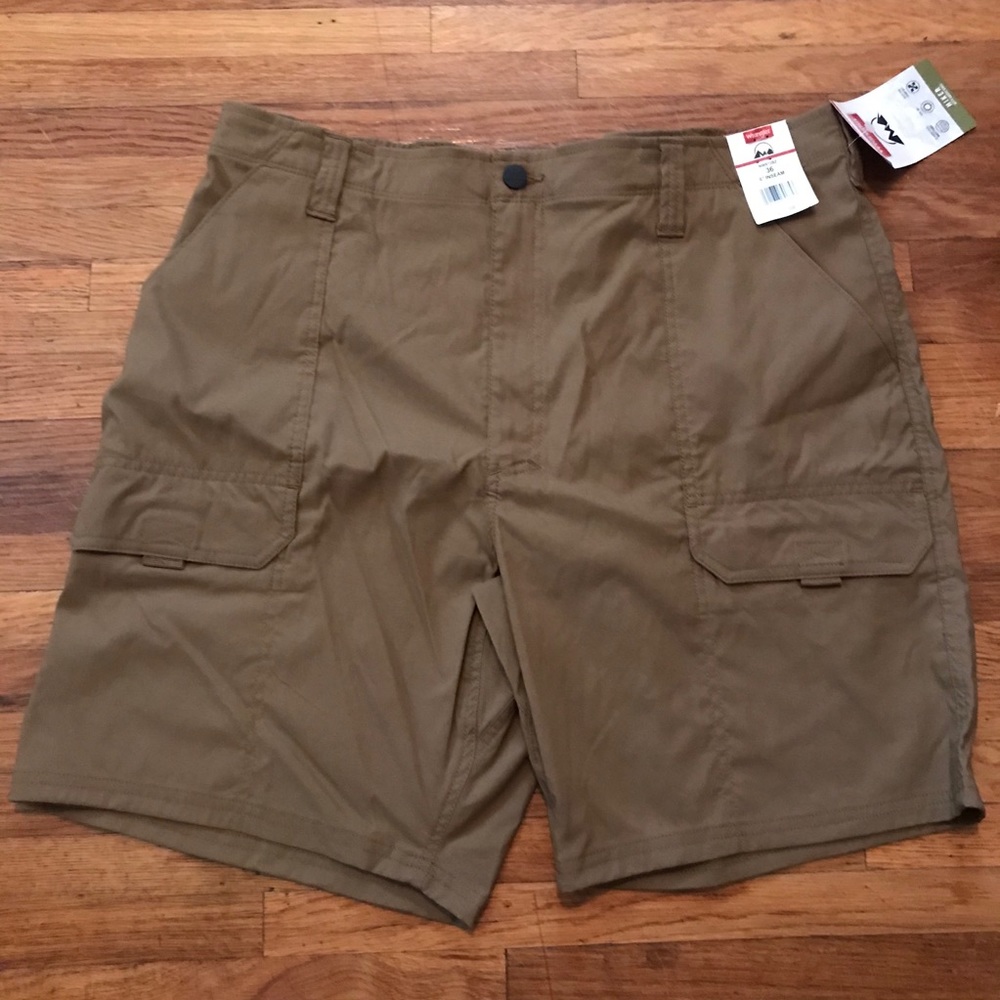 Wrangler Kaki Shorts